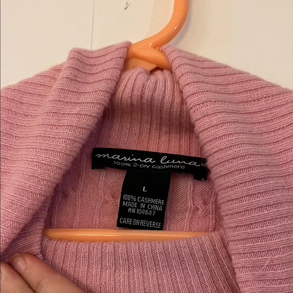 Marina Luna 100% Cashmere Pink Cable Knit Turtleneck Sweater - Picture 5 of 5